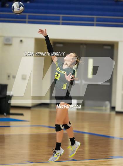 Thumbnail 2 in Hubbard vs Blum UIL 1A Region II Semi-Final photogallery.