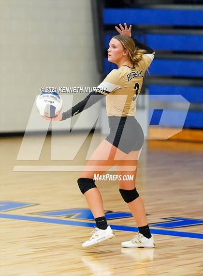 Thumbnail 2 in Hubbard vs Blum UIL 1A Region II Semi-Final photogallery.