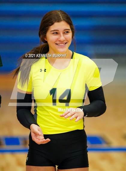 Thumbnail 2 in Hubbard vs Blum UIL 1A Region II Semi-Final photogallery.