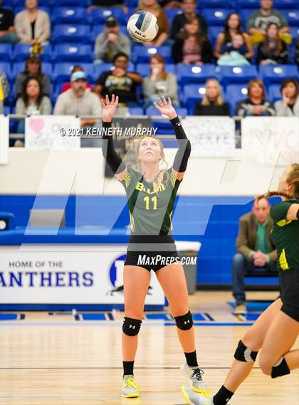 Thumbnail 1 in Hubbard vs Blum UIL 1A Region II Semi-Final photogallery.