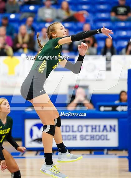 Thumbnail 1 in Hubbard vs Blum UIL 1A Region II Semi-Final photogallery.