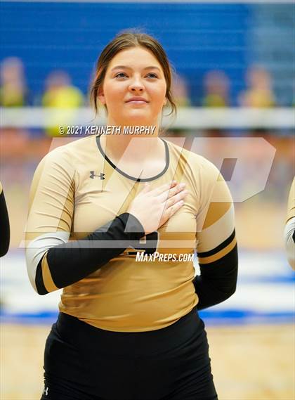 Thumbnail 2 in Hubbard vs Blum UIL 1A Region II Semi-Final photogallery.
