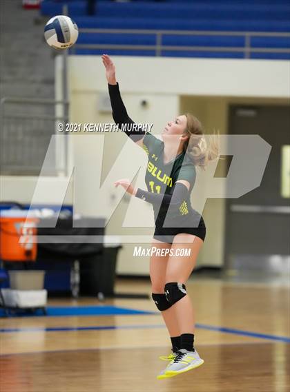 Thumbnail 1 in Hubbard vs Blum UIL 1A Region II Semi-Final photogallery.
