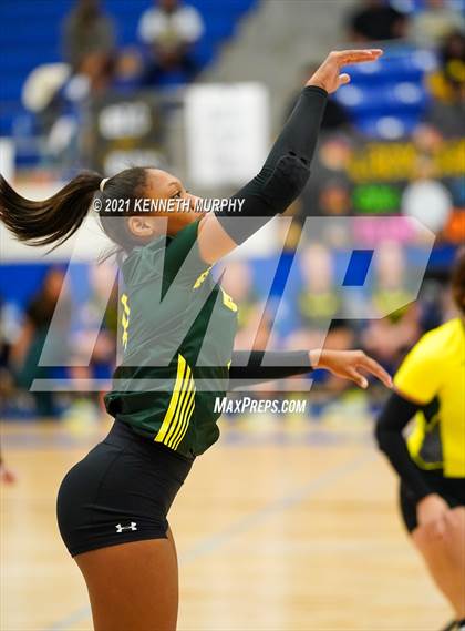 Thumbnail 2 in Hubbard vs Blum UIL 1A Region II Semi-Final photogallery.
