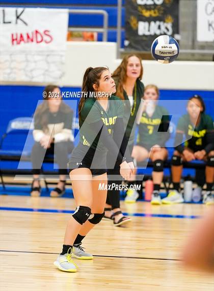 Thumbnail 3 in Hubbard vs Blum UIL 1A Region II Semi-Final photogallery.