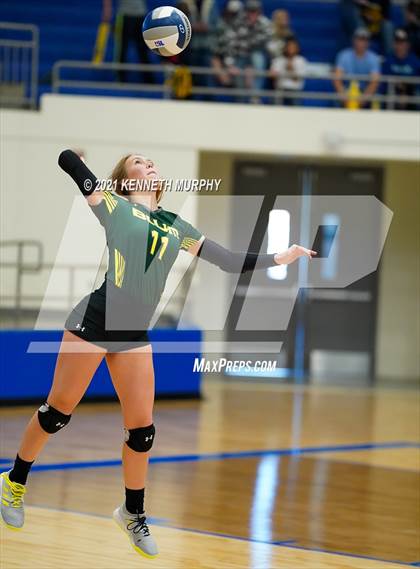 Thumbnail 2 in Hubbard vs Blum UIL 1A Region II Semi-Final photogallery.
