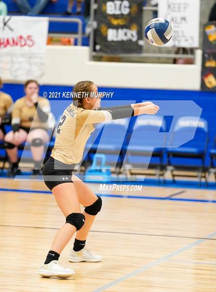 Thumbnail 1 in Hubbard vs Blum UIL 1A Region II Semi-Final photogallery.
