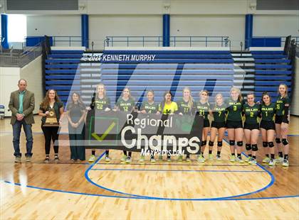 Thumbnail 2 in Hubbard vs Blum UIL 1A Region II Semi-Final photogallery.