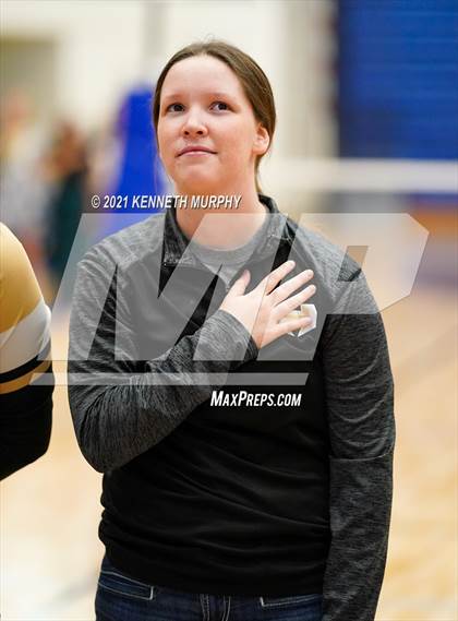 Thumbnail 3 in Hubbard vs Blum UIL 1A Region II Semi-Final photogallery.