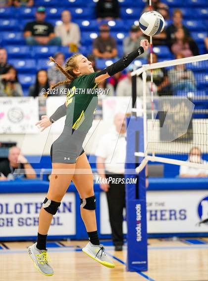 Thumbnail 2 in Hubbard vs Blum UIL 1A Region II Semi-Final photogallery.