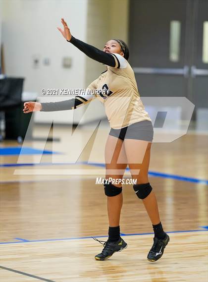 Thumbnail 2 in Hubbard vs Blum UIL 1A Region II Semi-Final photogallery.