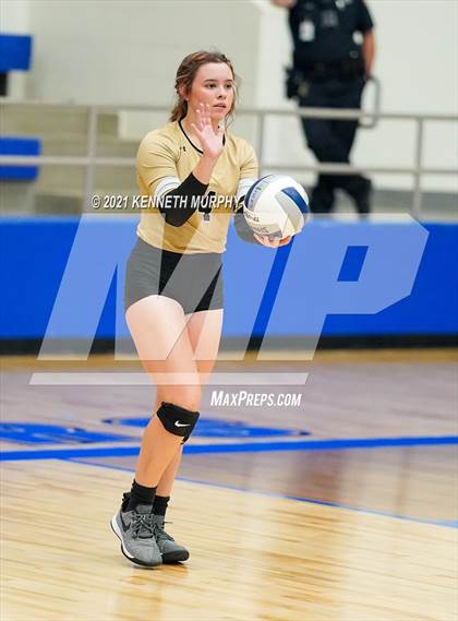 Thumbnail 3 in Hubbard vs Blum UIL 1A Region II Semi-Final photogallery.