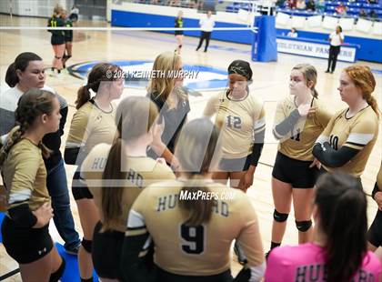 Thumbnail 3 in Hubbard vs Blum UIL 1A Region II Semi-Final photogallery.