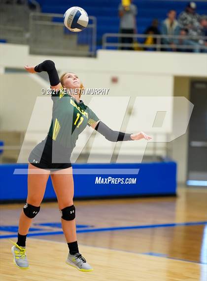Thumbnail 2 in Hubbard vs Blum UIL 1A Region II Semi-Final photogallery.
