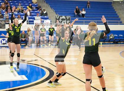 Thumbnail 3 in Hubbard vs Blum UIL 1A Region II Semi-Final photogallery.