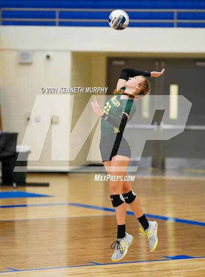 Thumbnail 1 in Hubbard vs Blum UIL 1A Region II Semi-Final photogallery.