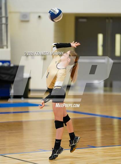 Thumbnail 3 in Hubbard vs Blum UIL 1A Region II Semi-Final photogallery.