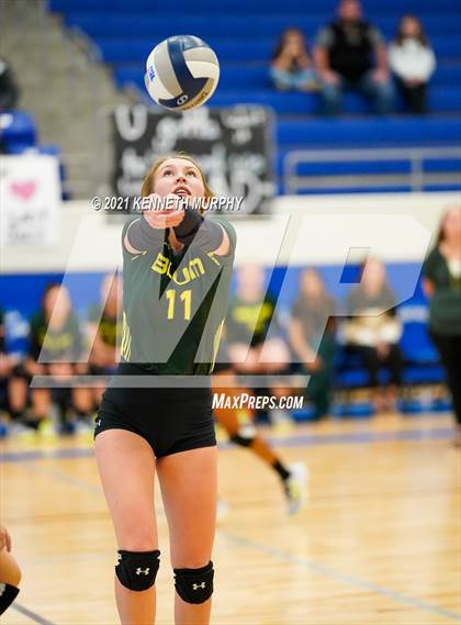 Thumbnail 1 in Hubbard vs Blum UIL 1A Region II Semi-Final photogallery.