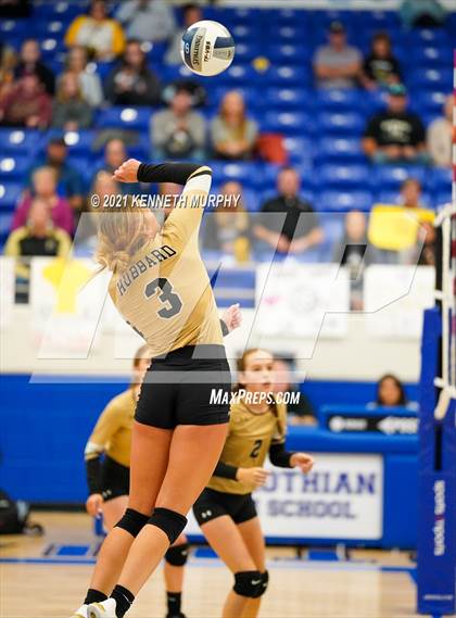 Thumbnail 3 in Hubbard vs Blum UIL 1A Region II Semi-Final photogallery.