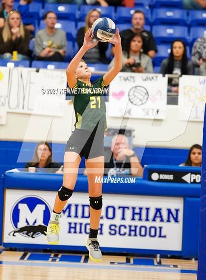 Thumbnail 1 in Hubbard vs Blum UIL 1A Region II Semi-Final photogallery.