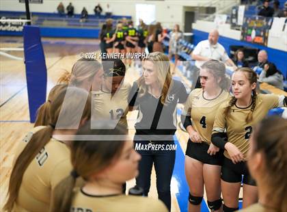 Thumbnail 1 in Hubbard vs Blum UIL 1A Region II Semi-Final photogallery.