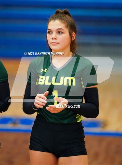 Thumbnail 3 in Hubbard vs Blum UIL 1A Region II Semi-Final photogallery.