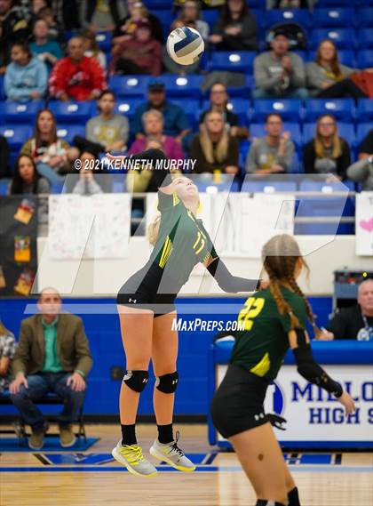 Thumbnail 3 in Hubbard vs Blum UIL 1A Region II Semi-Final photogallery.