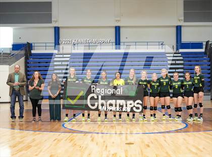 Thumbnail 3 in Hubbard vs Blum UIL 1A Region II Semi-Final photogallery.
