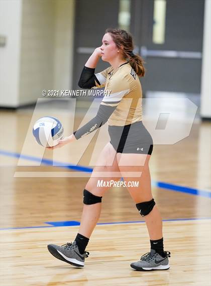 Thumbnail 3 in Hubbard vs Blum UIL 1A Region II Semi-Final photogallery.