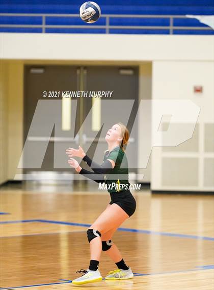 Thumbnail 3 in Hubbard vs Blum UIL 1A Region II Semi-Final photogallery.