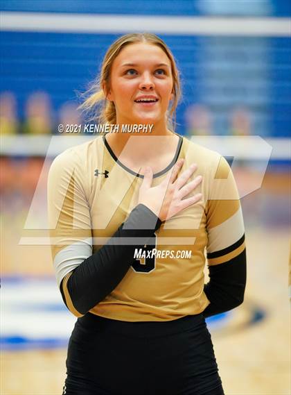 Thumbnail 2 in Hubbard vs Blum UIL 1A Region II Semi-Final photogallery.