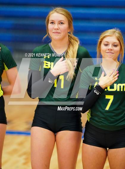 Thumbnail 2 in Hubbard vs Blum UIL 1A Region II Semi-Final photogallery.