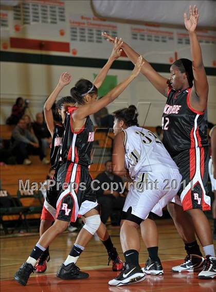 Thumbnail 3 in Rancho Verde vs. Arroyo Valley (Lady Bears Holiday Classic) photogallery.