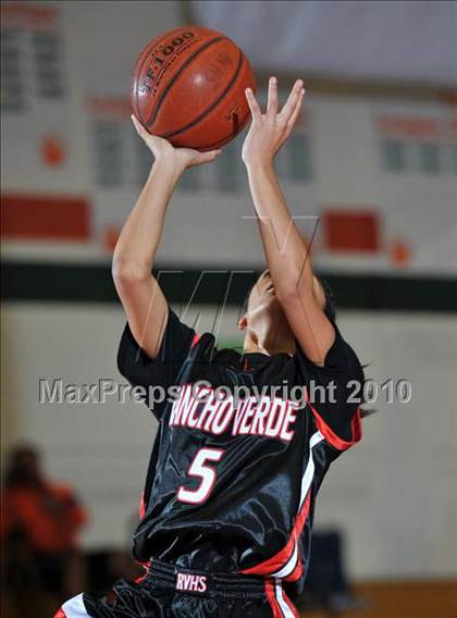 Thumbnail 3 in Rancho Verde vs. Arroyo Valley (Lady Bears Holiday Classic) photogallery.