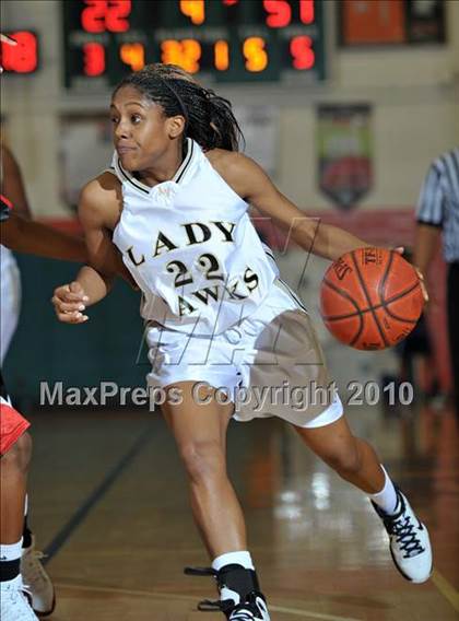 Thumbnail 3 in Rancho Verde vs. Arroyo Valley (Lady Bears Holiday Classic) photogallery.
