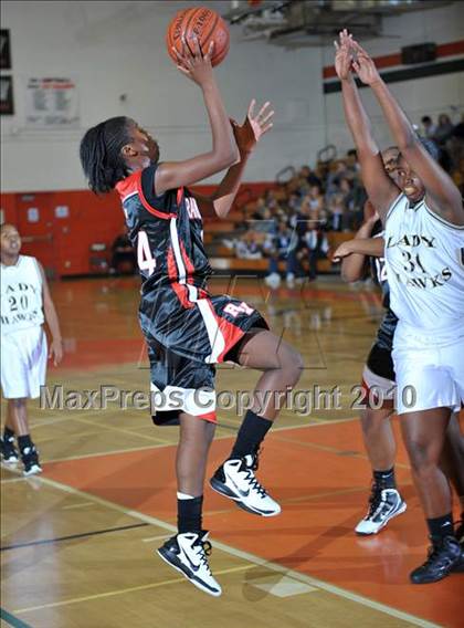 Thumbnail 3 in Rancho Verde vs. Arroyo Valley (Lady Bears Holiday Classic) photogallery.