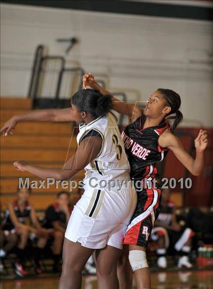 Thumbnail 1 in Rancho Verde vs. Arroyo Valley (Lady Bears Holiday Classic) photogallery.