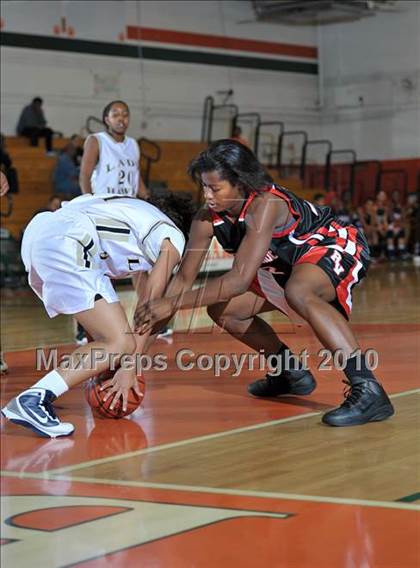 Thumbnail 1 in Rancho Verde vs. Arroyo Valley (Lady Bears Holiday Classic) photogallery.
