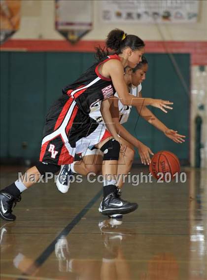 Thumbnail 1 in Rancho Verde vs. Arroyo Valley (Lady Bears Holiday Classic) photogallery.