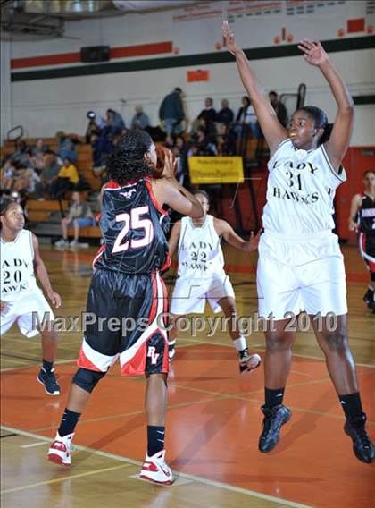 Thumbnail 3 in Rancho Verde vs. Arroyo Valley (Lady Bears Holiday Classic) photogallery.