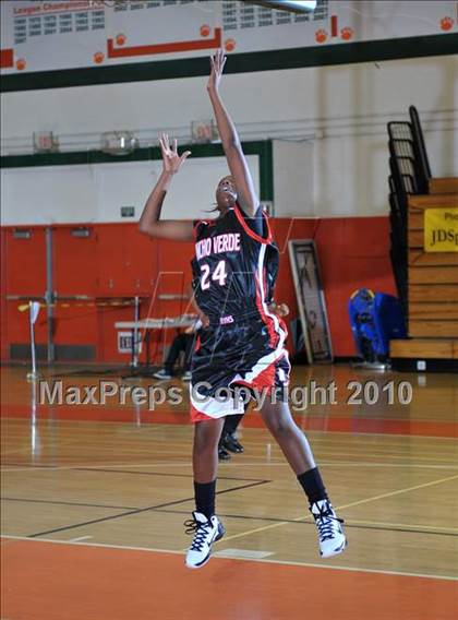 Thumbnail 1 in Rancho Verde vs. Arroyo Valley (Lady Bears Holiday Classic) photogallery.
