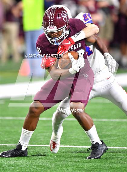 Thumbnail 1 in Cy-Fair vs. Midway (UIL 6A Division 2 Final)  photogallery.