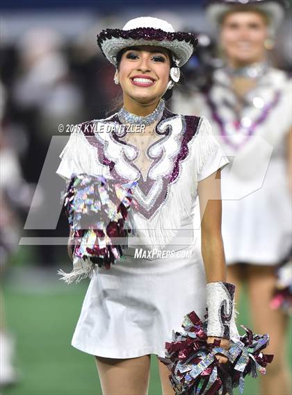 Thumbnail 1 in Cy-Fair vs. Midway (UIL 6A Division 2 Final)  photogallery.