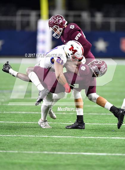 Thumbnail 3 in Cy-Fair vs. Midway (UIL 6A Division 2 Final)  photogallery.