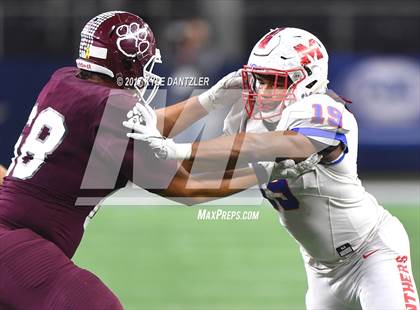 Thumbnail 1 in Cy-Fair vs. Midway (UIL 6A Division 2 Final)  photogallery.