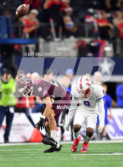 Thumbnail 1 in Cy-Fair vs. Midway (UIL 6A Division 2 Final)  photogallery.