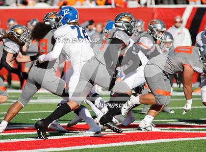 Thumbnail 2 in Skyridge vs. Bingham (UHSAA 6A Semifinal) photogallery.
