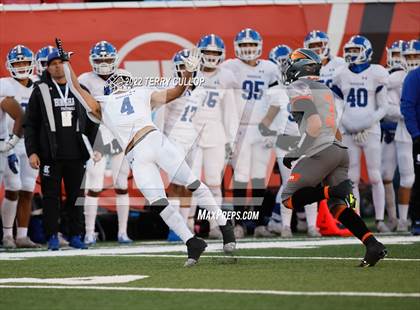 Thumbnail 2 in Skyridge vs. Bingham (UHSAA 6A Semifinal) photogallery.