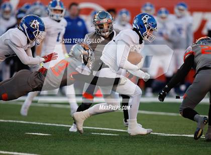 Thumbnail 2 in Skyridge vs. Bingham (UHSAA 6A Semifinal) photogallery.