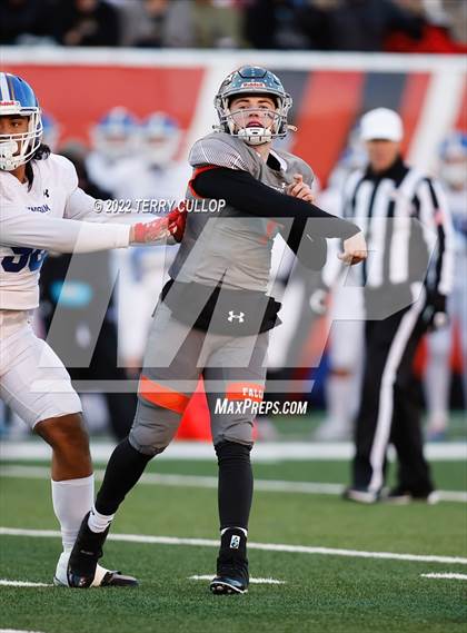 Thumbnail 1 in Skyridge vs. Bingham (UHSAA 6A Semifinal) photogallery.